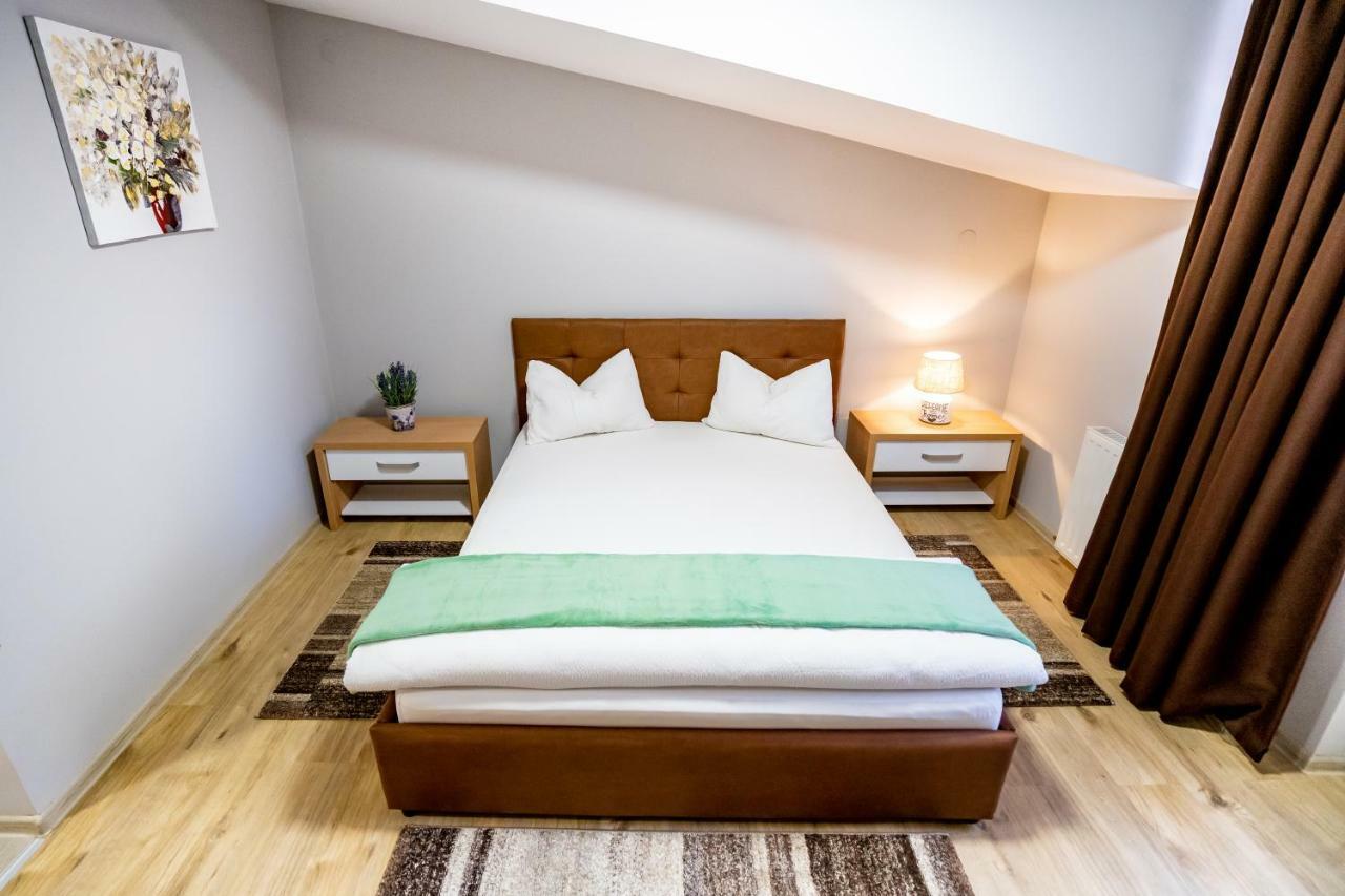 Casa Blum Hotel Lugoj Ngoại thất bức ảnh